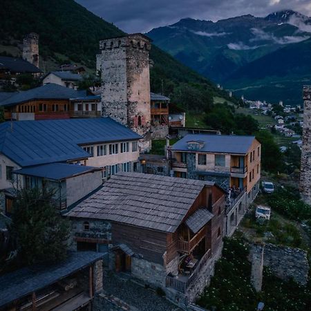Hotel Old House Mestia Dış mekan fotoğraf